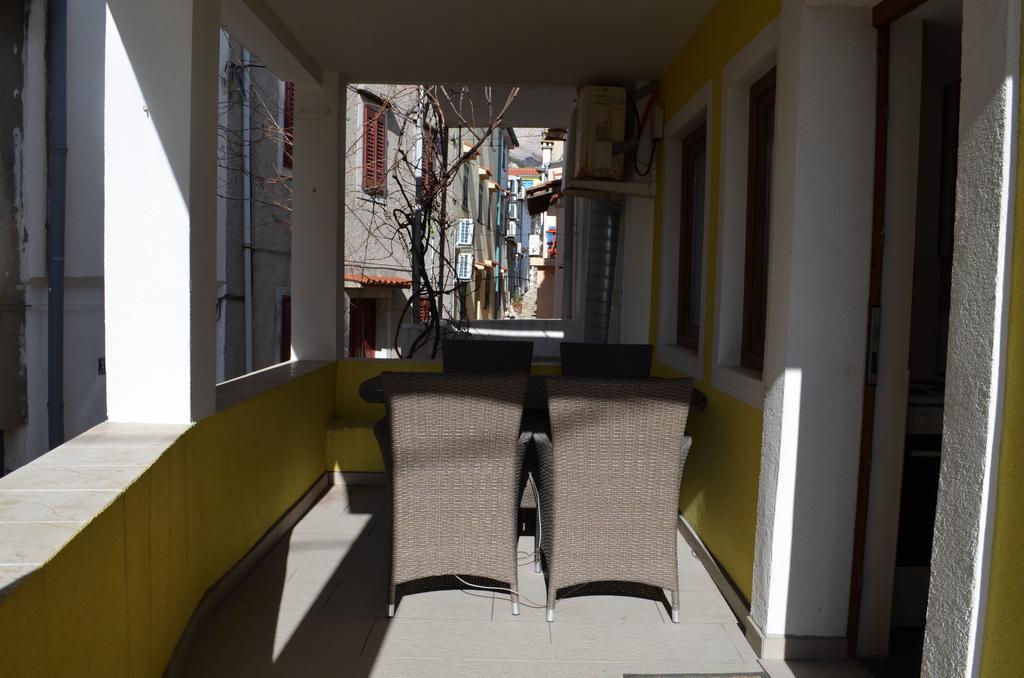 Apartment Željko Baška Buitenkant foto